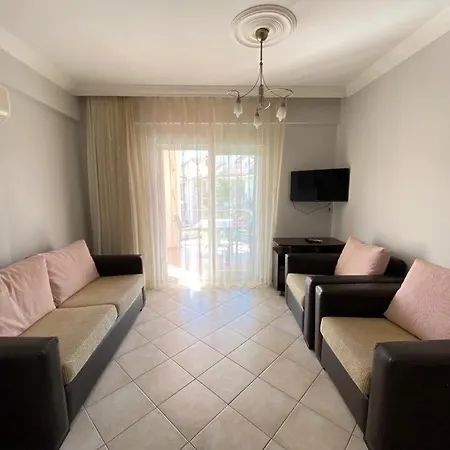 Lisa Garden Villa