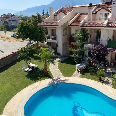 Appartement Lisa Garden Villa *