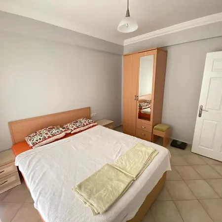 Lisa Garden Villa Appartement *